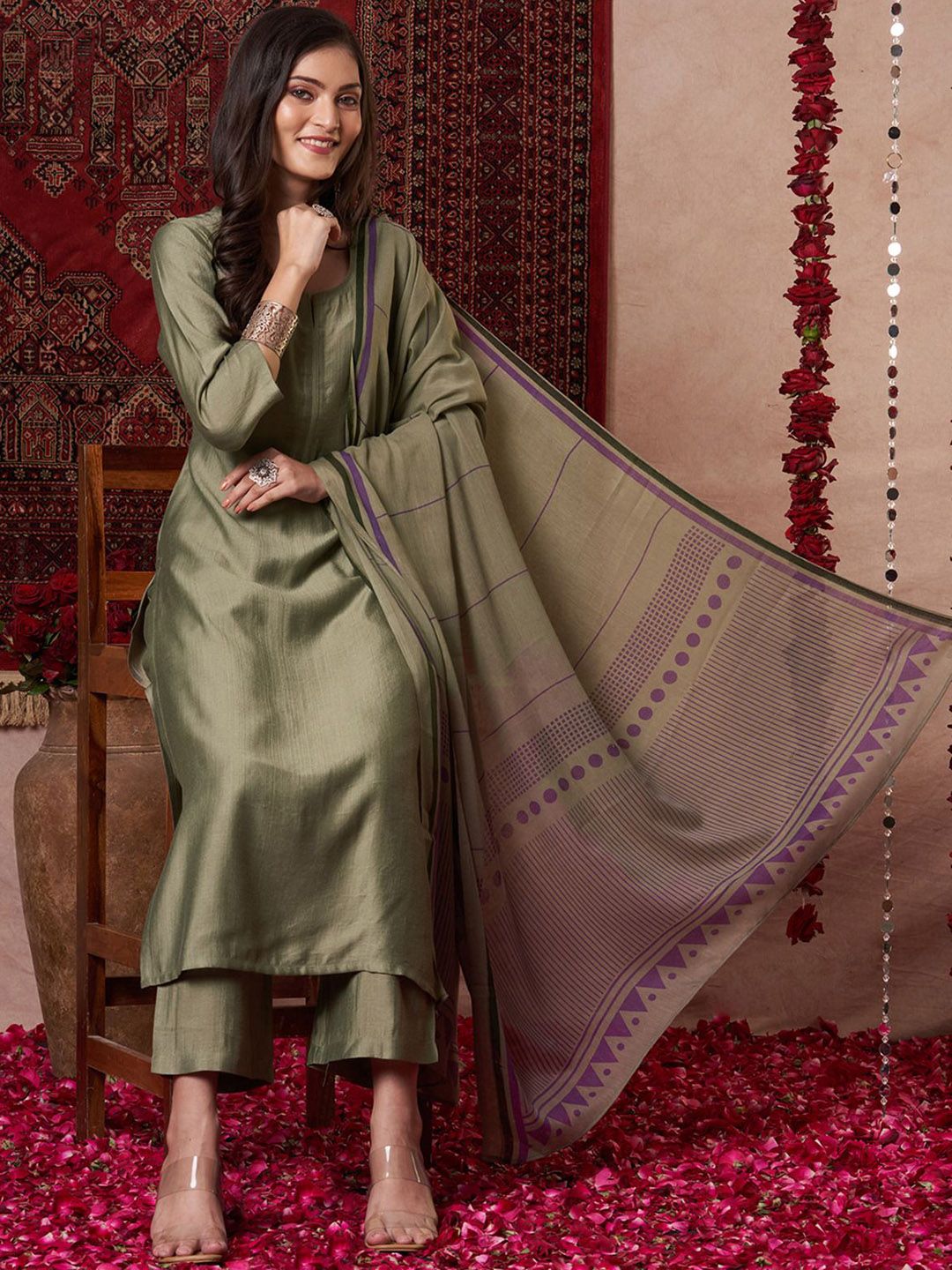 Dhiyona KL Women Regular Kurta with Palazzos & With Dupatta