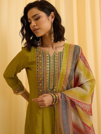 Dhiyona CH Women Ethnic Motifs Embroidered Kurta with Trousers & Dupatta