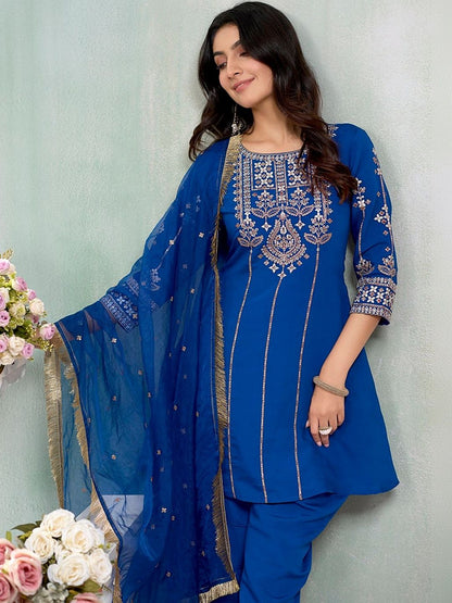 Dhiyona CH Women Ethnic Motifs Embroidered Regular Thread Work Kurta with Patiala & With Dupatta