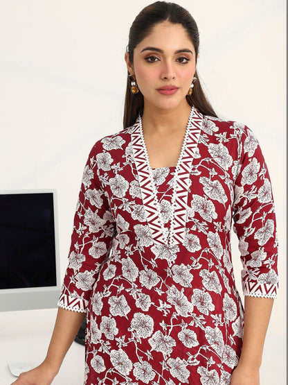 Women Floral Printed Regular Kurta with Trousers & With Dupatta