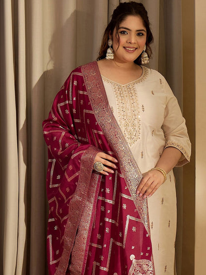 Plus Size Ethnic Embroidered Regular Kurta with Trousers & With Dupatta