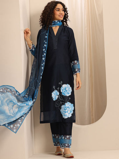 Floral Printed V-Neck Thread Work Straight Kurta With Trousers & Dupatta