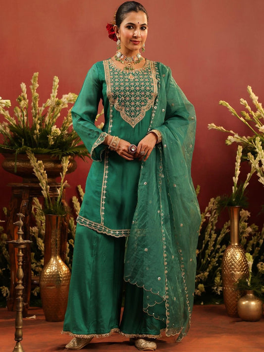 Dhiyona SC Women Floral Zari Embroidered Regular Kurta With Sharara & Dupatta Kurta Sets