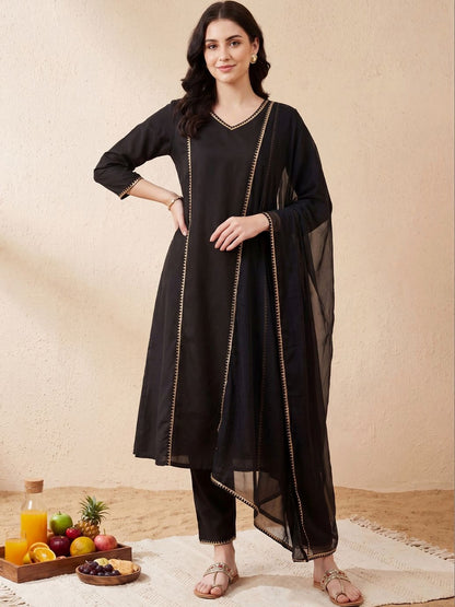 Women Regular Cotton Kurta with Trousers & With Dupatta