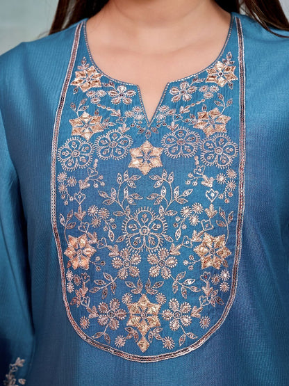 Dhiyona HOP Embroidered V-Neck Kurti Sharara & Dupatta