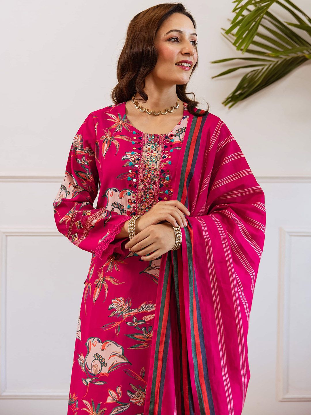 Dhiyona SN Women Floral Printed Kurta Palazzo With Dupatta Kurta Sets