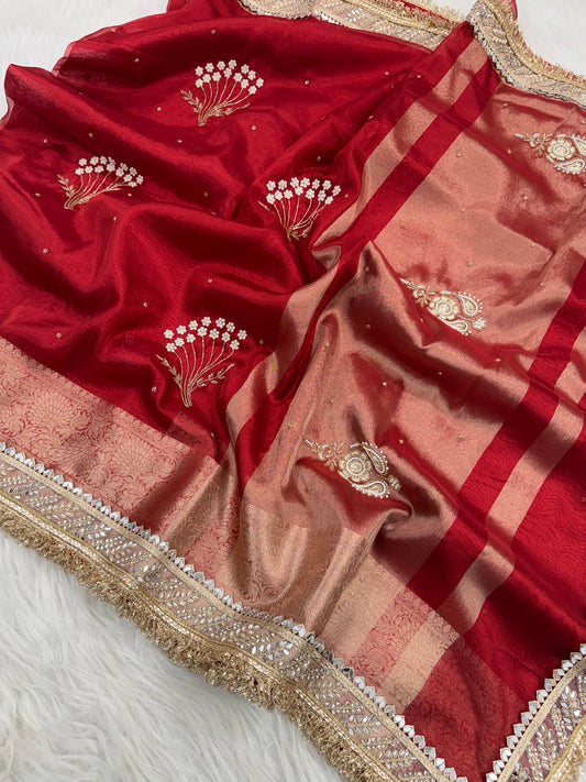 Dhiyona HH Chand Baliyan Pearl Motif Hand Zardozi Work Saree
