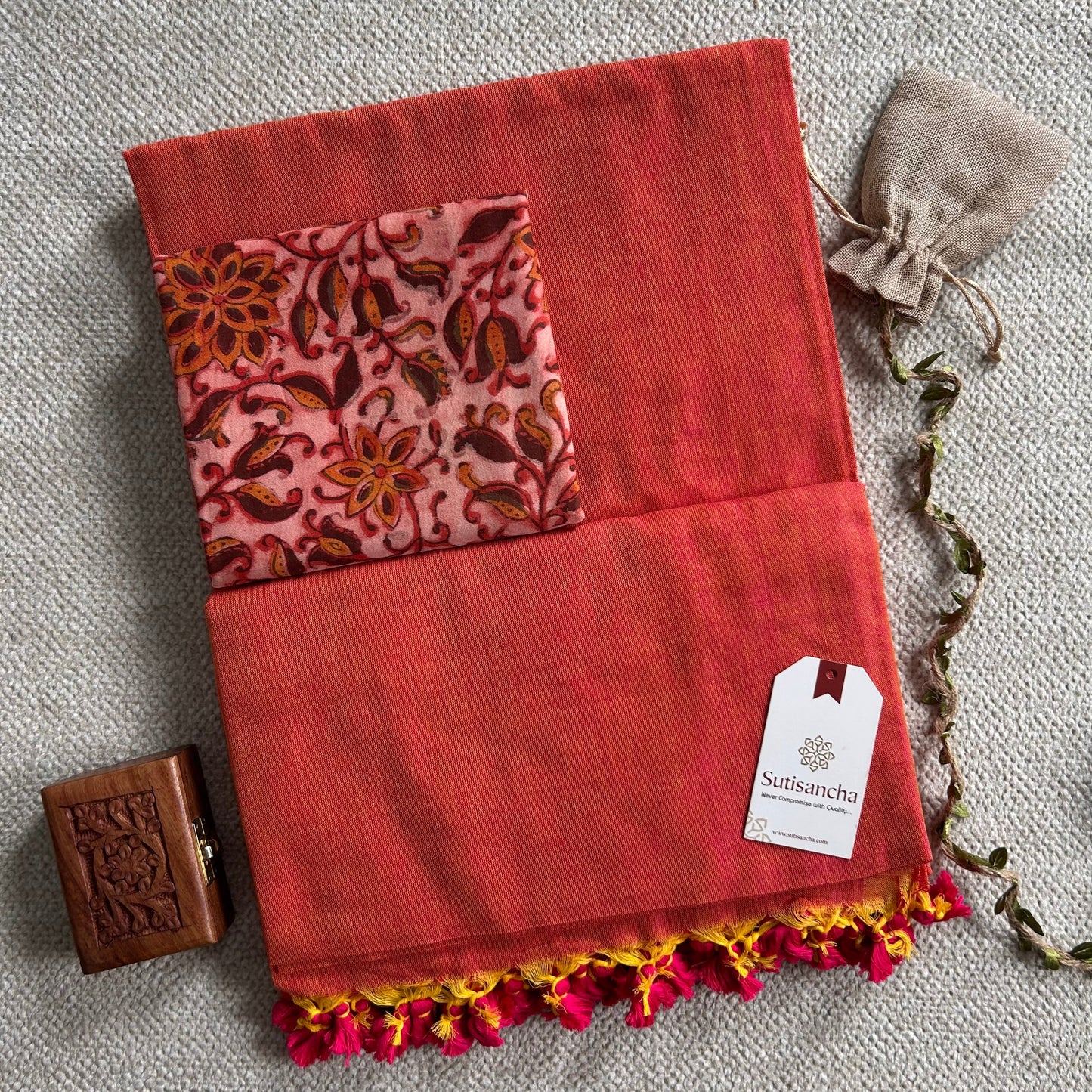 Dhiyona SS Sutisancha Peach Handloom Cotton Saree With Blouse