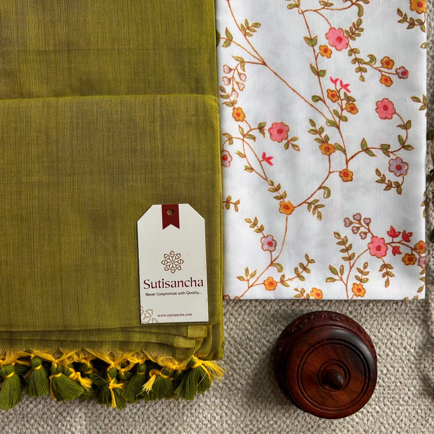 Dhiyona SS Sutisancha Lime colour Handloom Cotton Saree with Designer Blouse