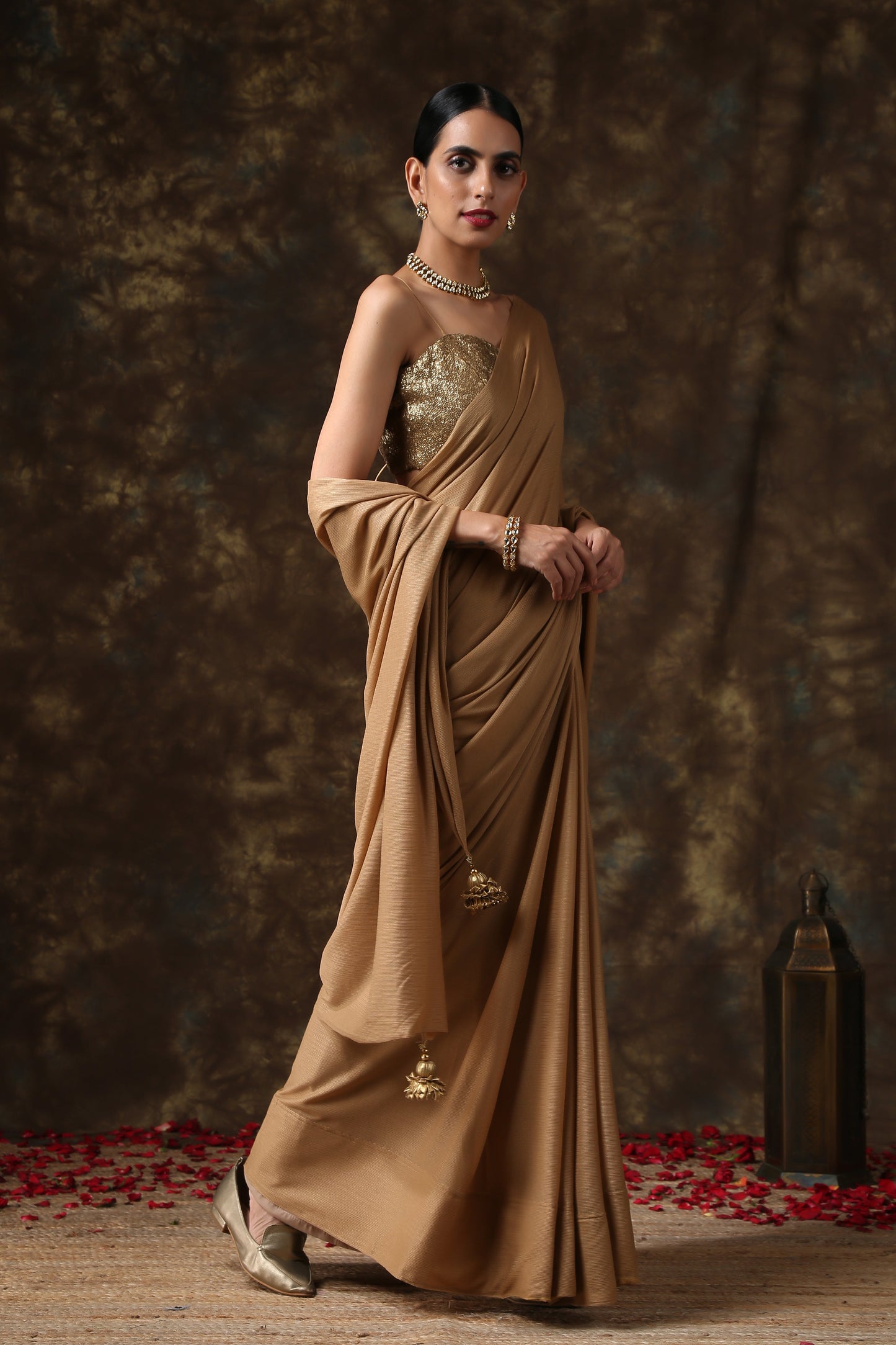 Dhiyona ST Blouse - Gold Sequin