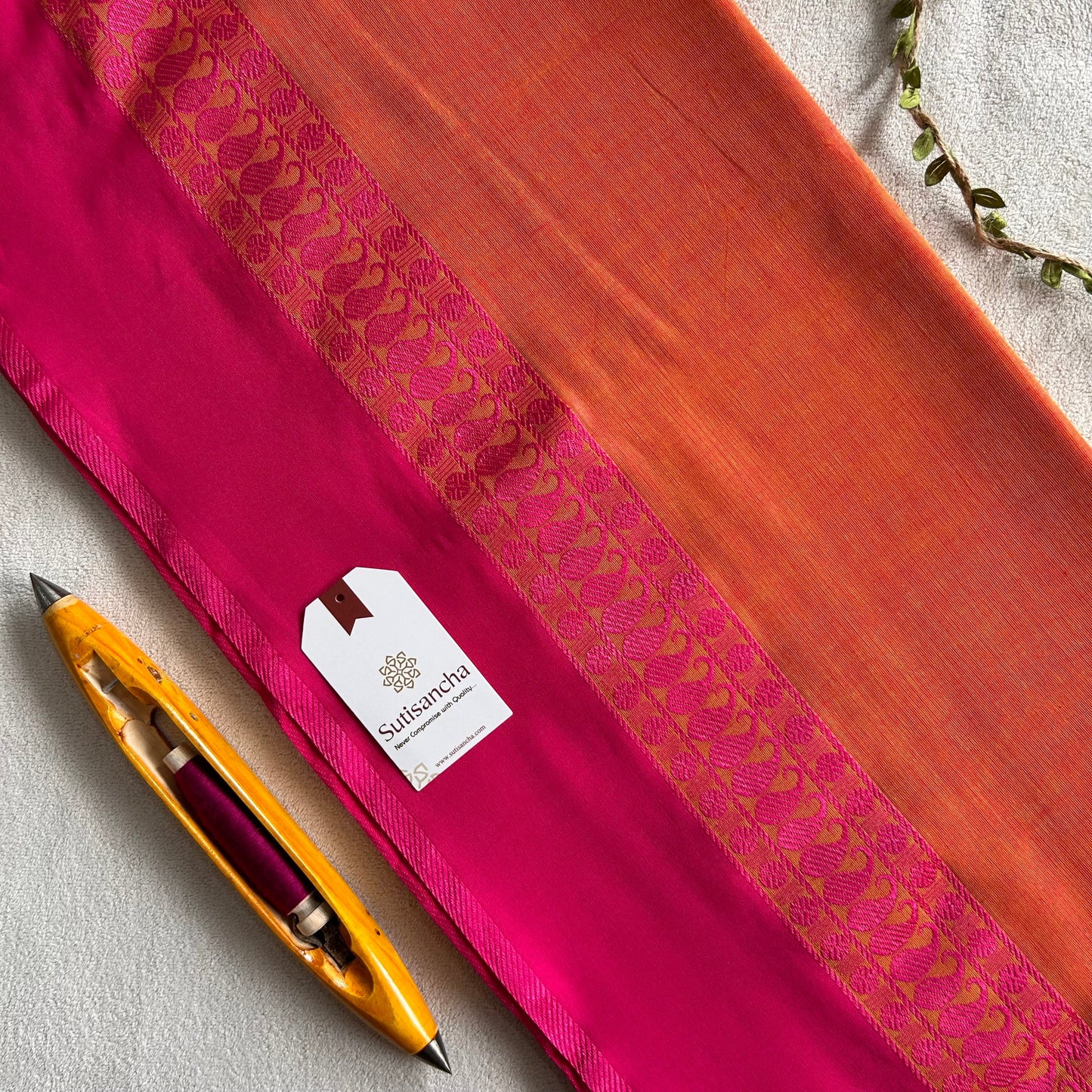 Dhiyona SS Sutisancha Classic Weave Bengal Cotton Saree