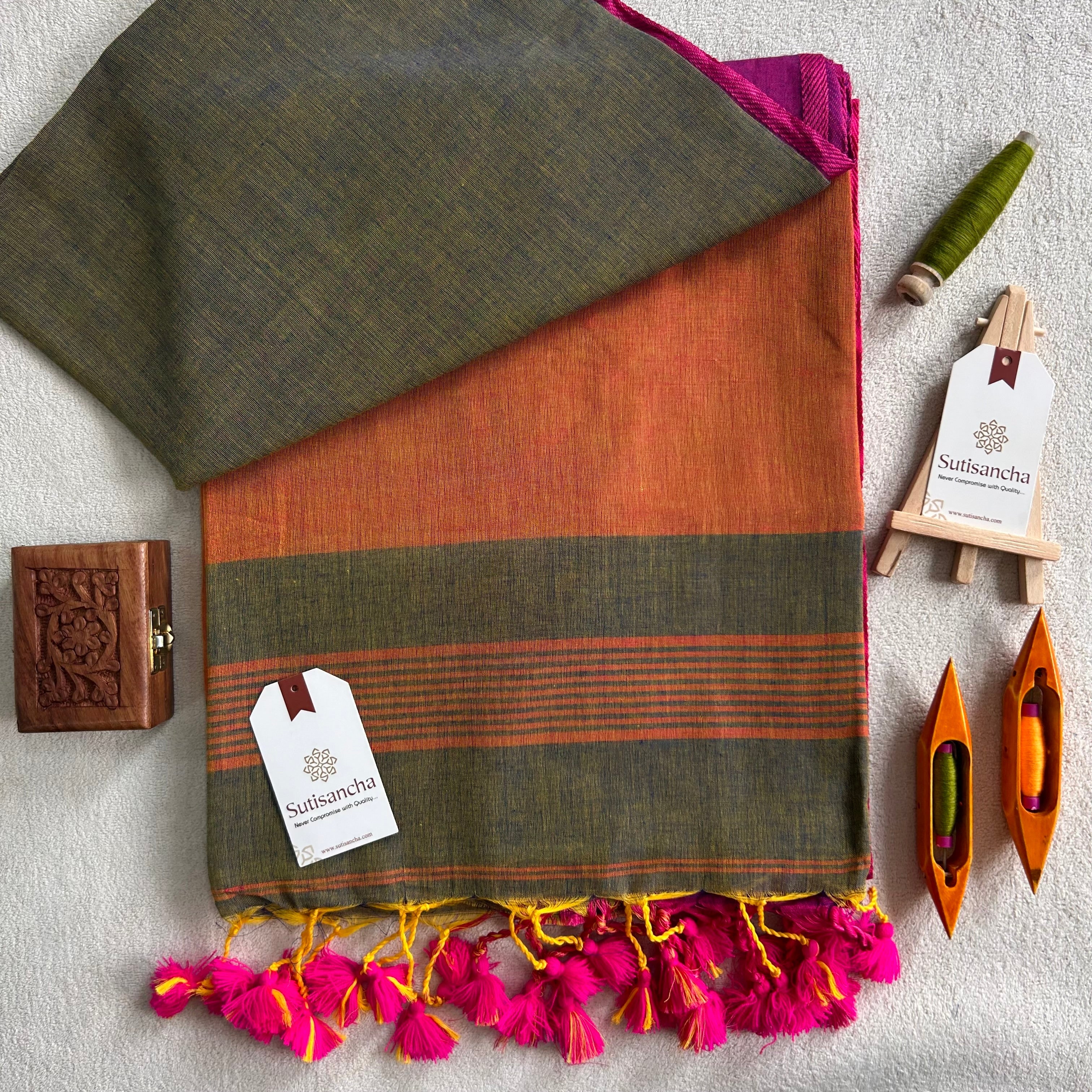 Dhiyona SS Sutisancha Classic Weave Bengal Cotton Saree