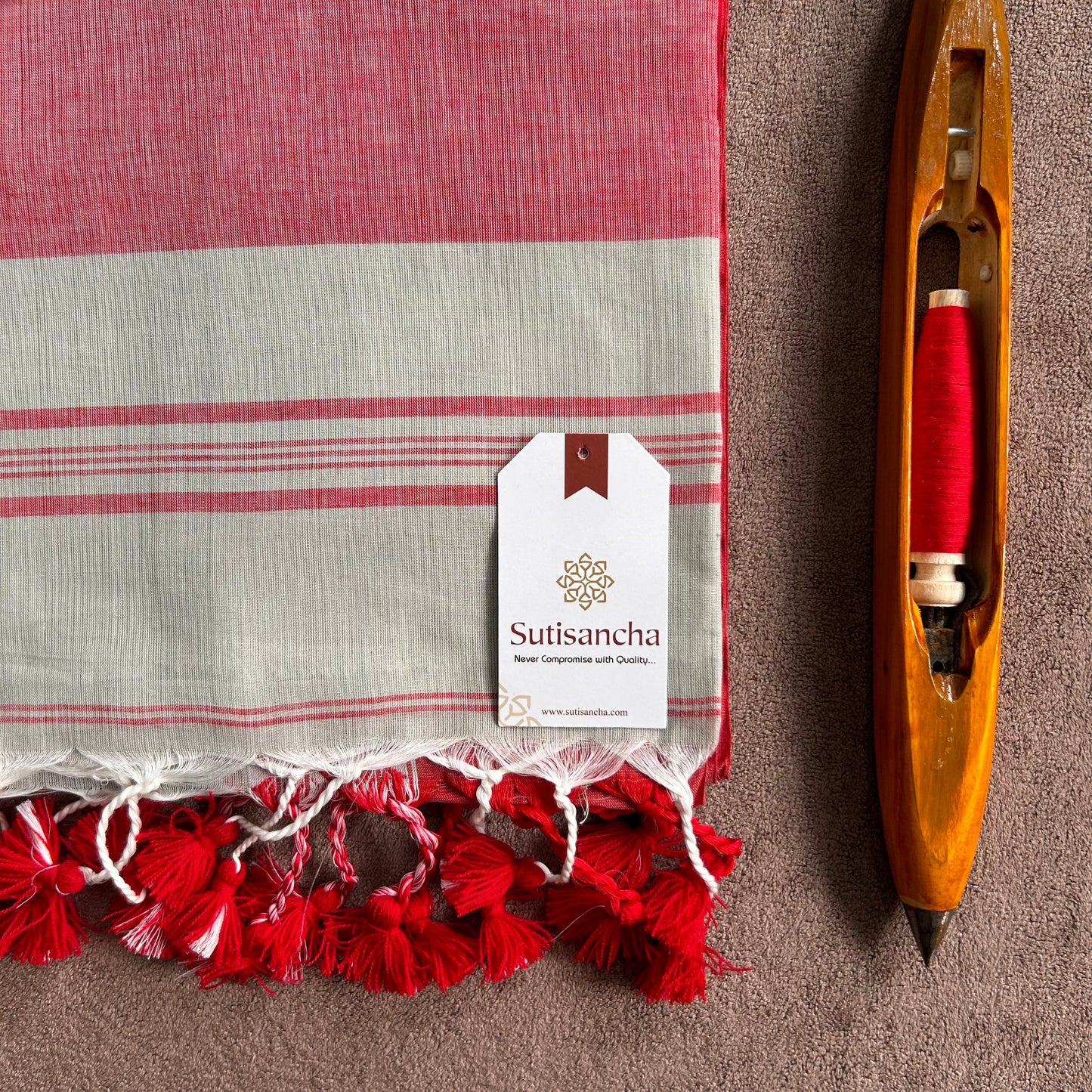 Dhiyona SS Sutisancha Bengal Cotton Saree in Traditional Weave