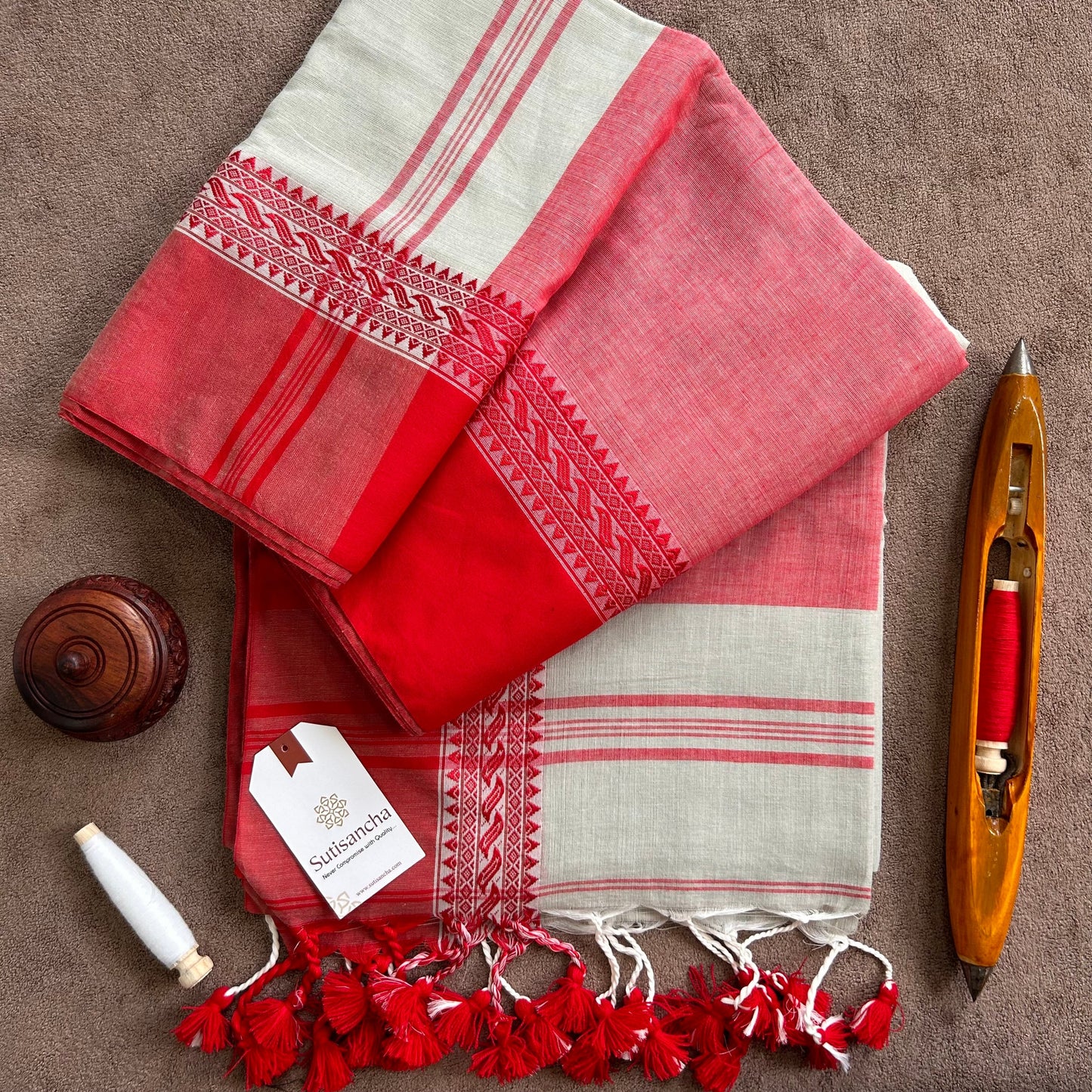 Dhiyona SS Sutisancha Bengal Cotton Saree in Traditional Weave