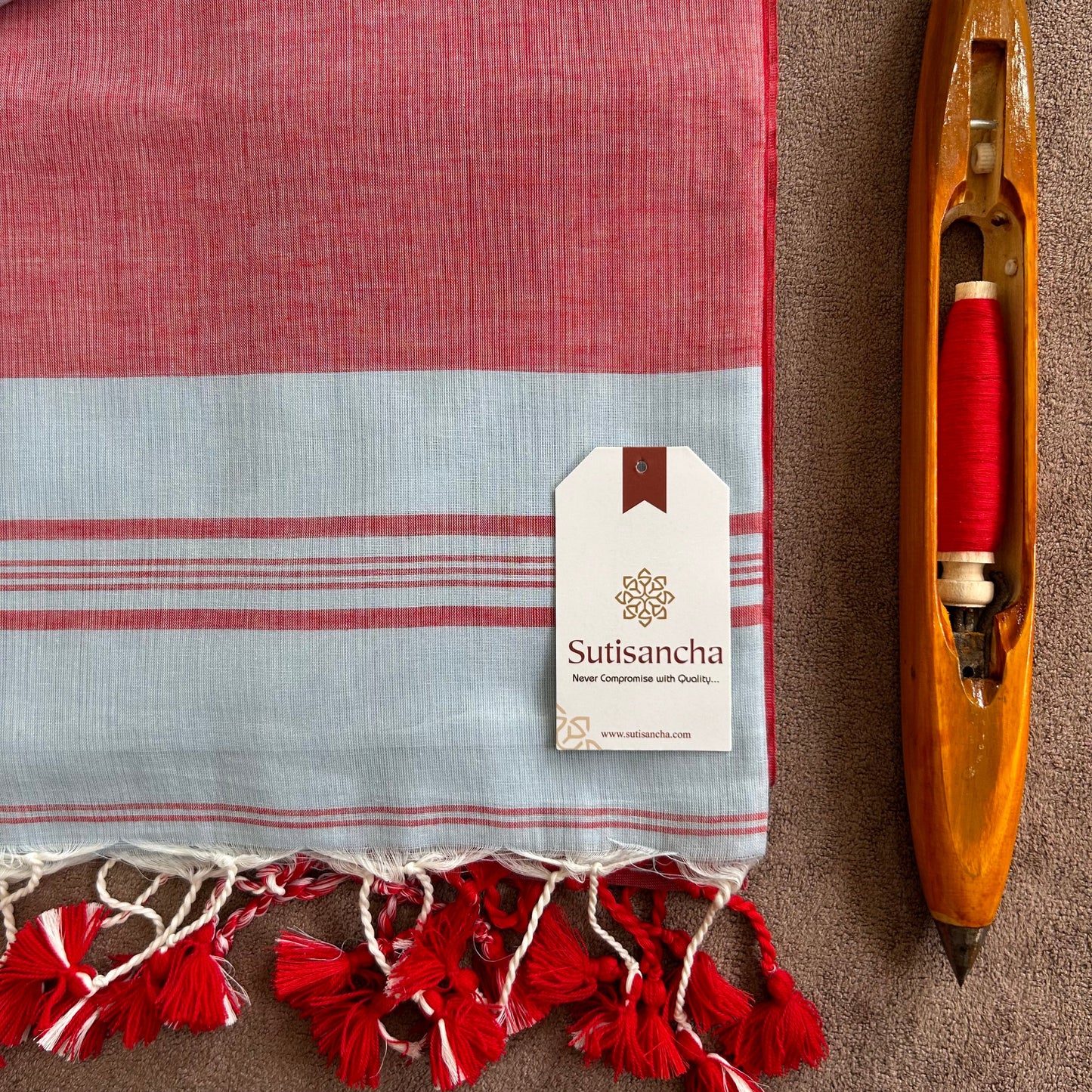 Dhiyona SS Sutisancha Bengal Cotton Saree in Traditional Weave