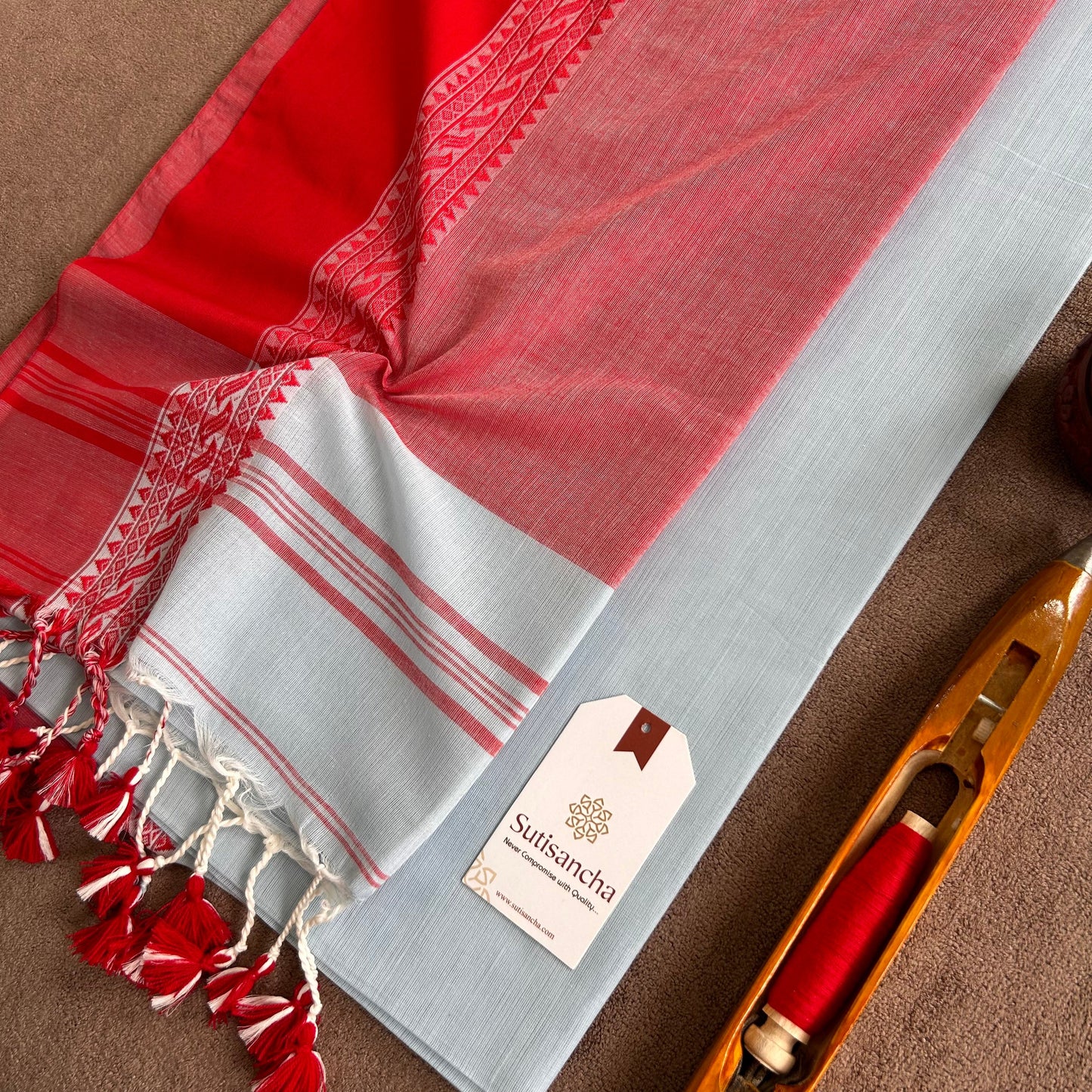 Dhiyona SS Sutisancha Bengal Cotton Saree in Traditional Weave