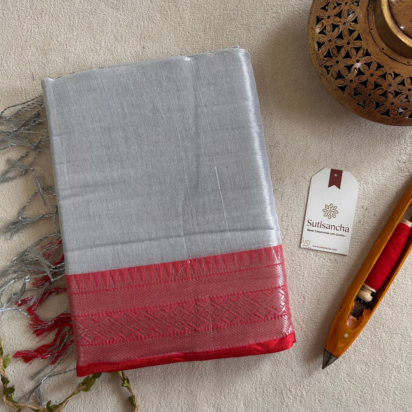 Dhiyona SS Traditional Tissue Saree with Rich Red Border