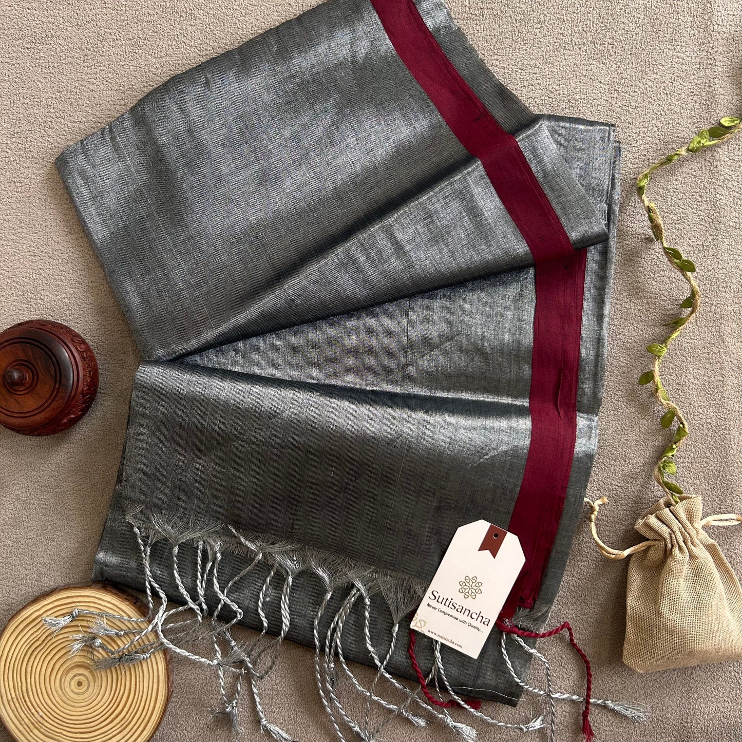 Dhiyona SS Sutisancha Grey Handloom Tissue Saree
