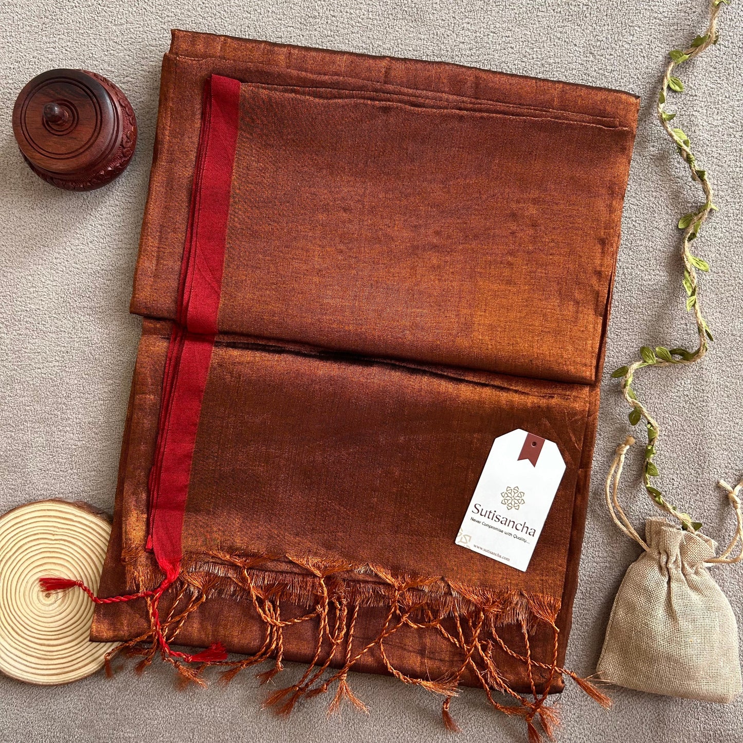 Dhiyona SS Sutisancha Handloom Tissue Saree