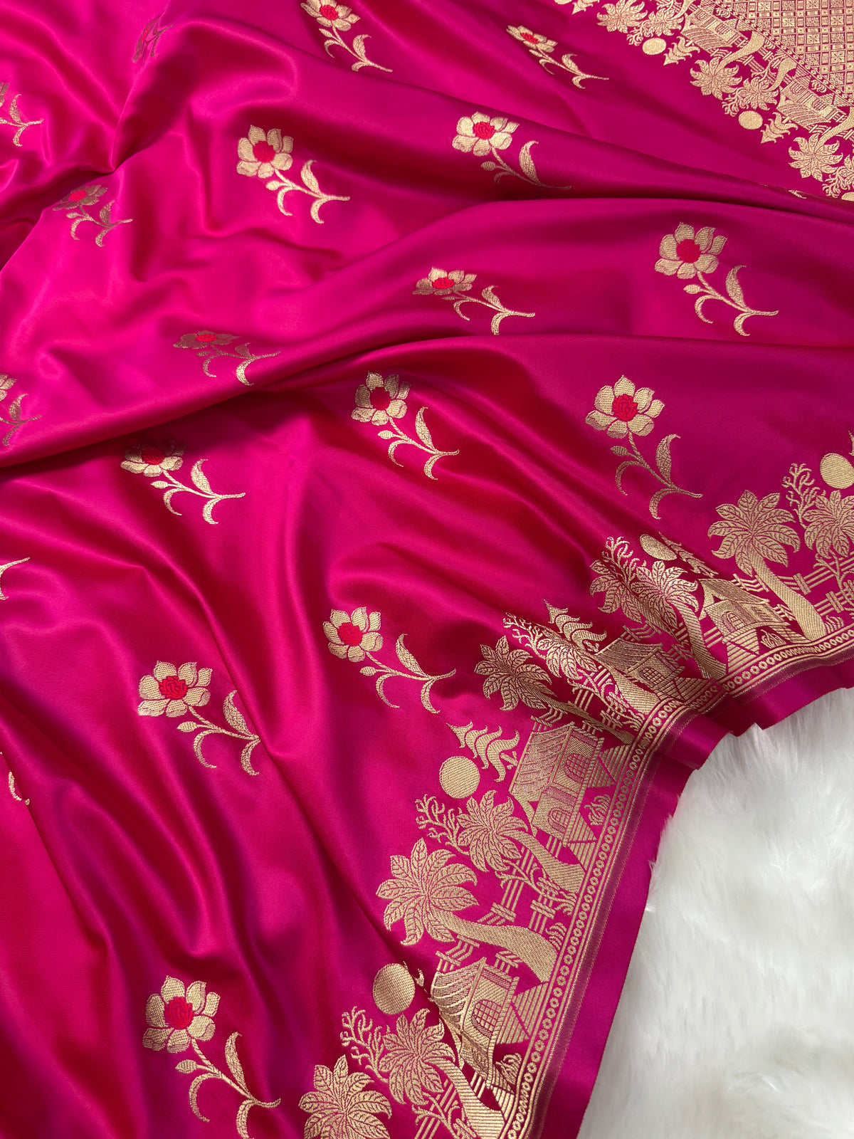 Dhiyona HH Prakriti Rani Pink Mashru Silk Banarasi Saree