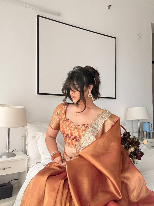 Dhiyona HH Copper Gold Banarasi Riwaayat Tissue Silk Saree | Easy To Carry