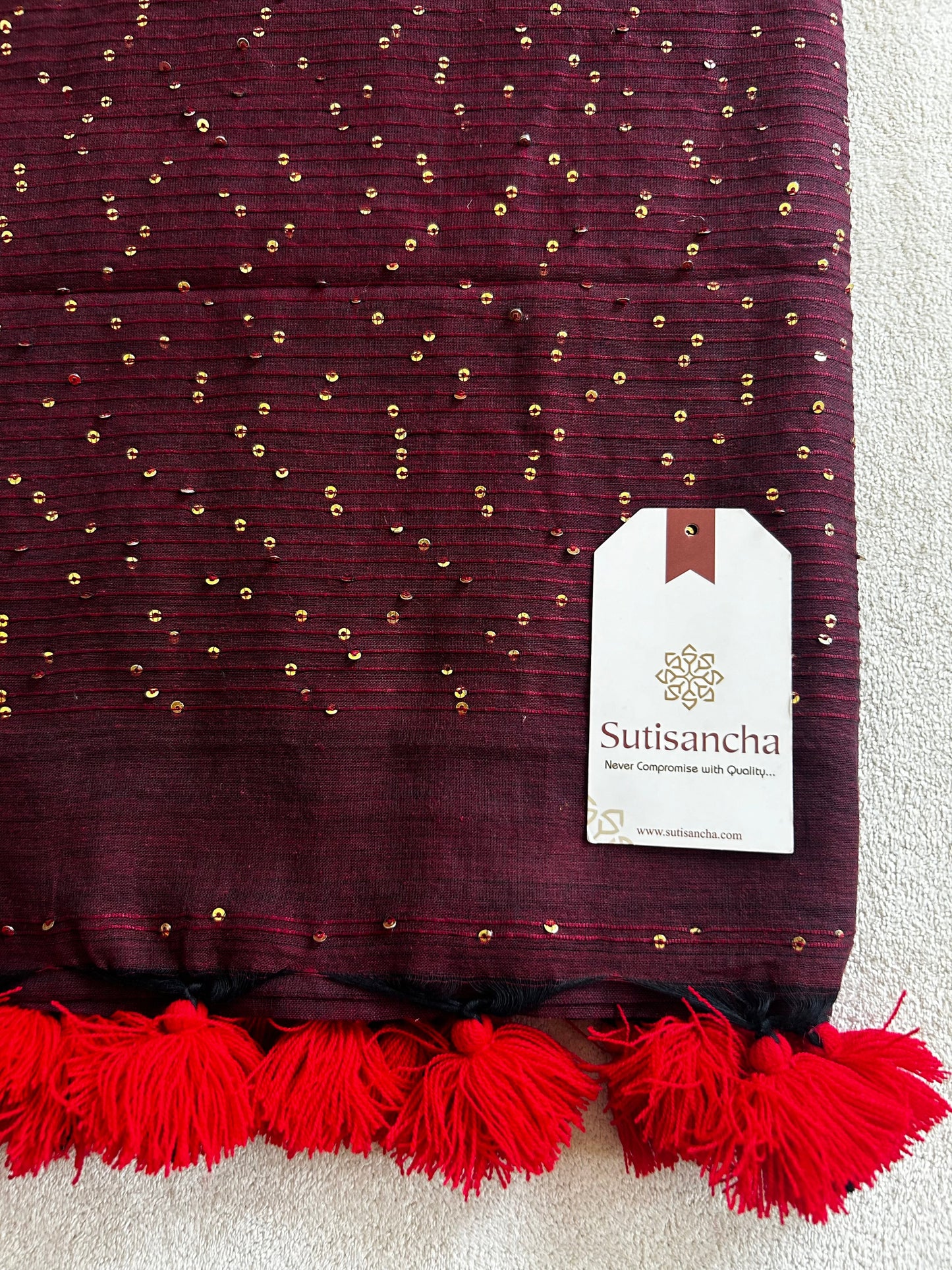 Dhiyona SS Sitaara Mul: Handwoven Sequin Elegance
