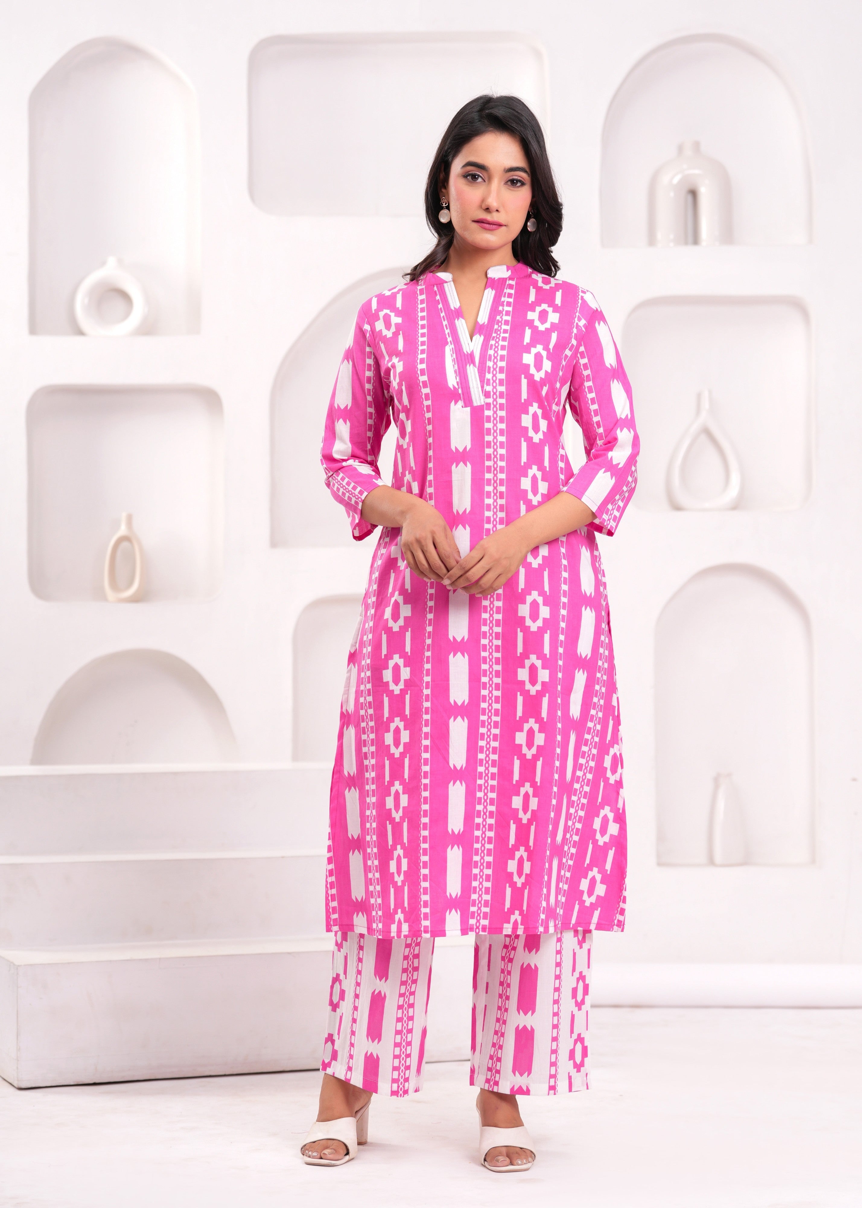 Maurya Softpink Printed Kurta Pant Set
