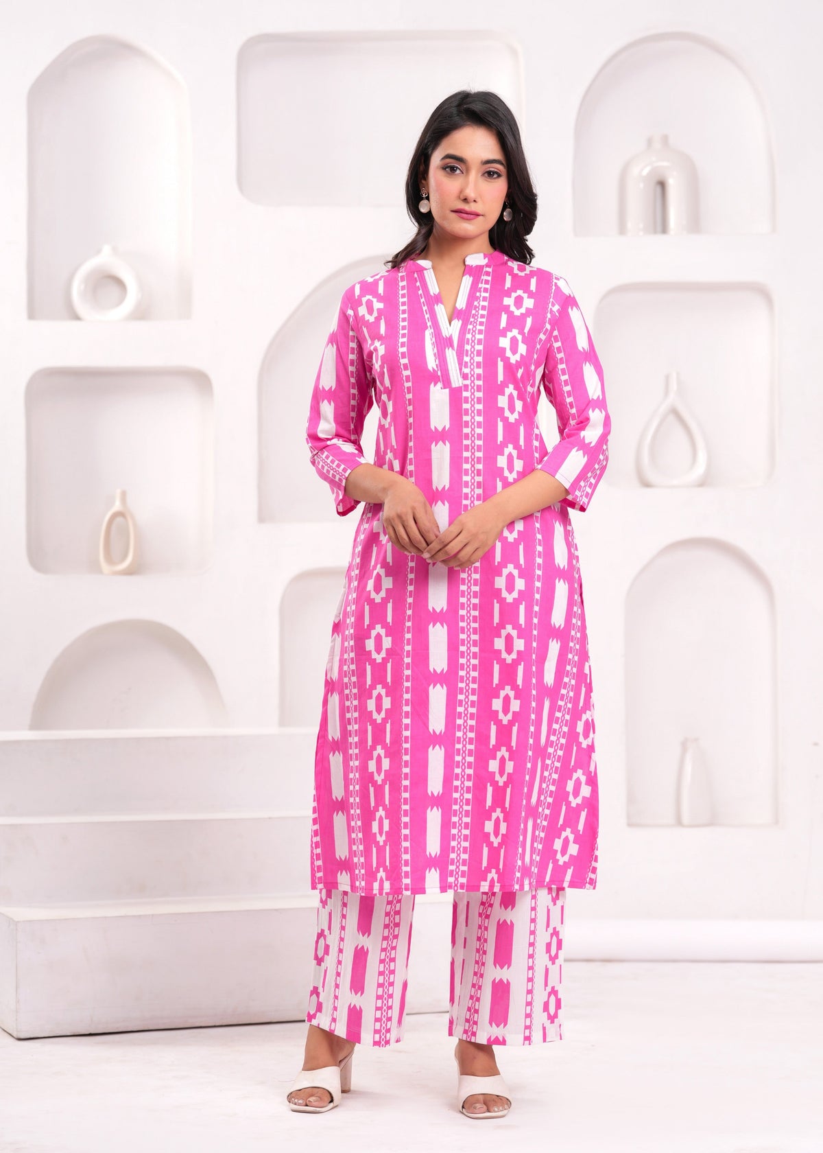 Maurya Softpink Printed Kurta Pant Set