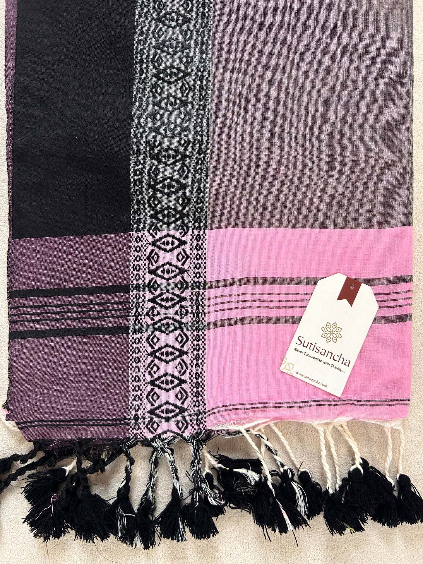 Dhiyona SS Loomed to Perfection: Handwoven Cotton Saree