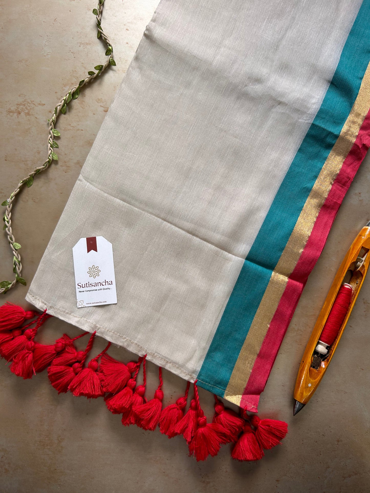 Dhiyona SS Border Bliss Mul Cotton Saree by Sutisancha