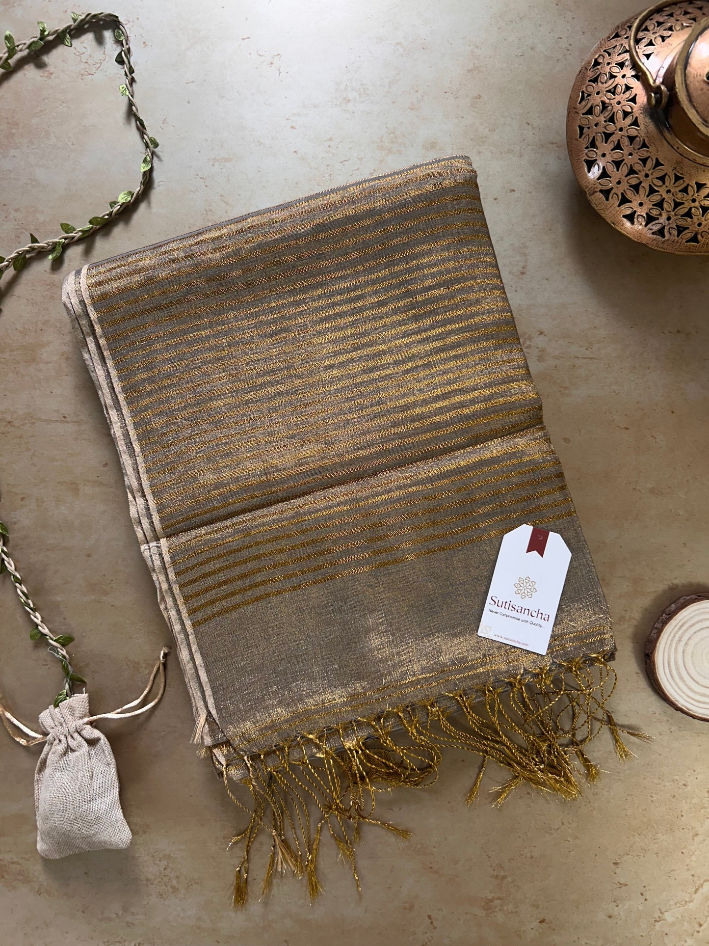 Dhiyona SS Tissue Charm Light and Lustrous Linen Saree