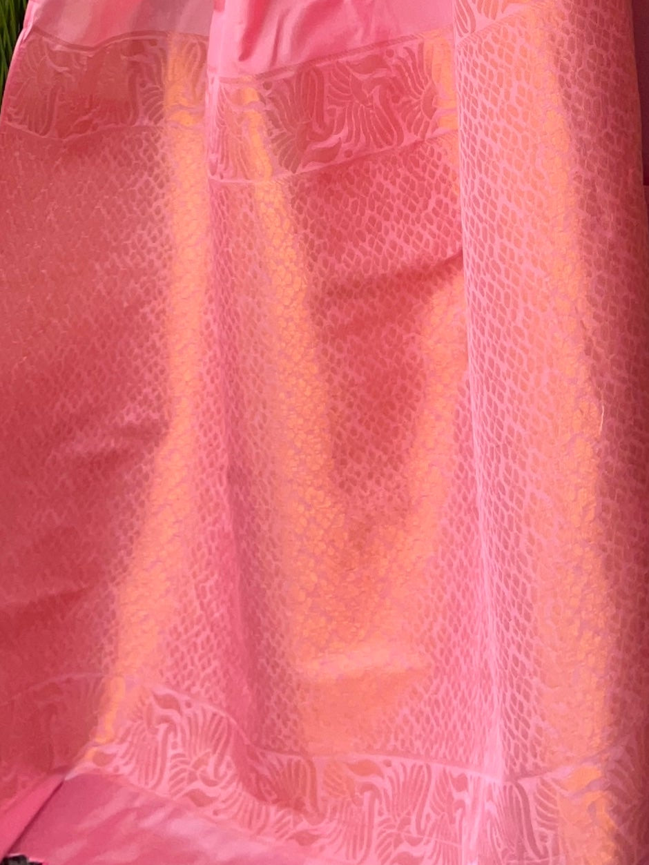 Dhiyona ST Pink Saree with Gold Woven Jacquard Pallu & Self Blouse Fabric