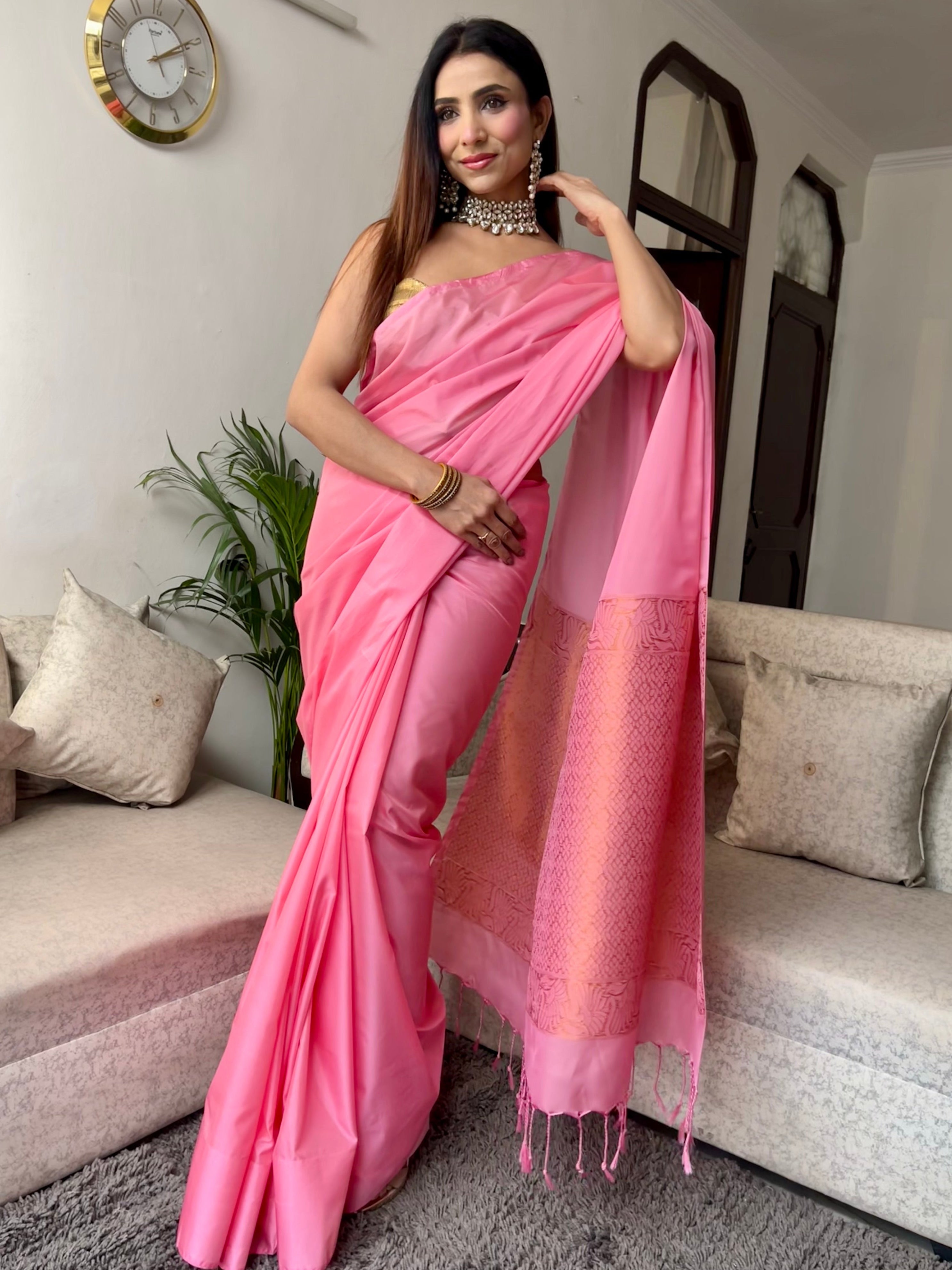 Dhiyona ST Pink Saree with Gold Woven Jacquard Pallu & Self Blouse Fabric