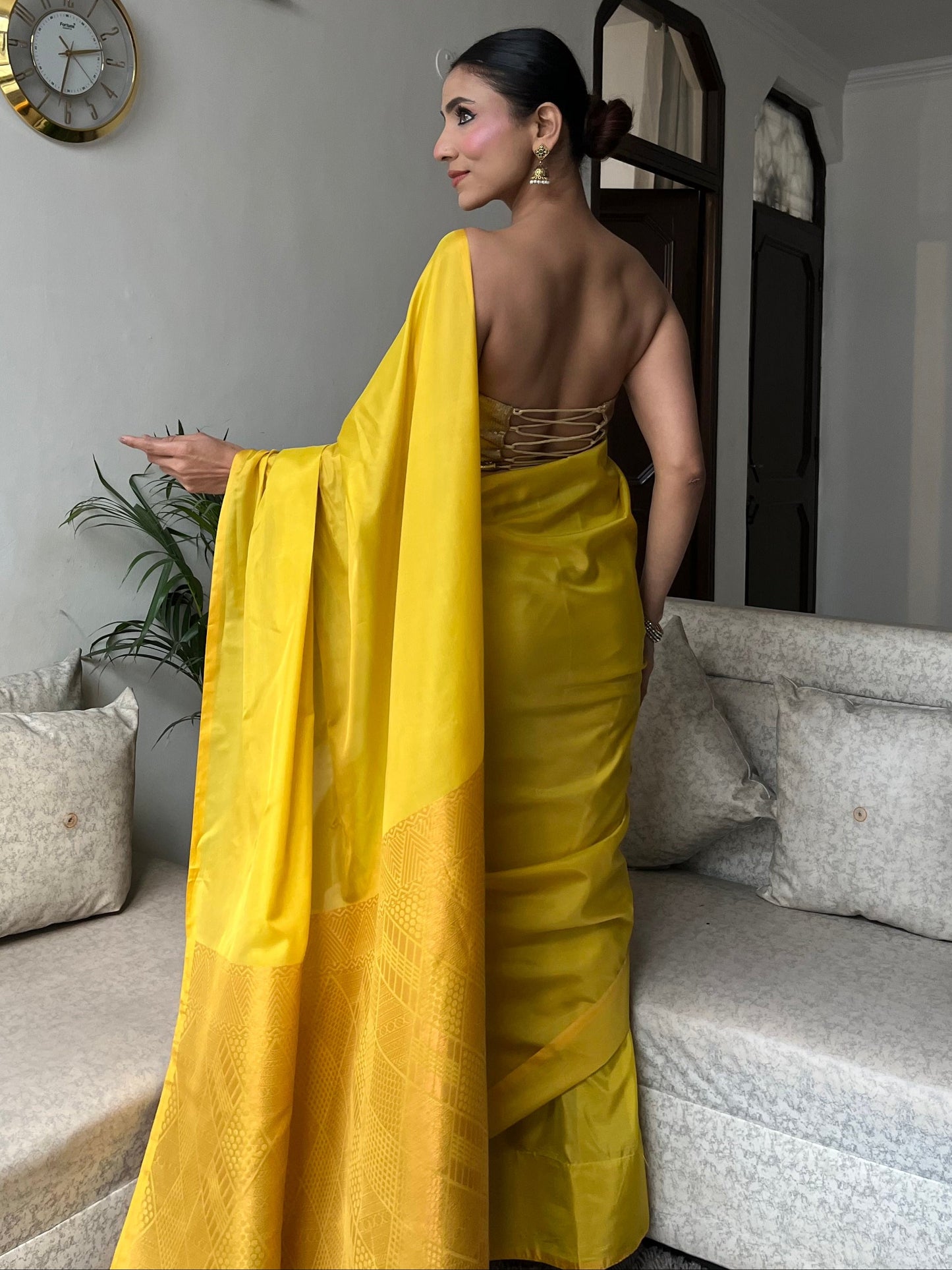 Dhiyona ST Yellow Saree with Gold Woven Jacquard Pallu & Self Blouse Fabric