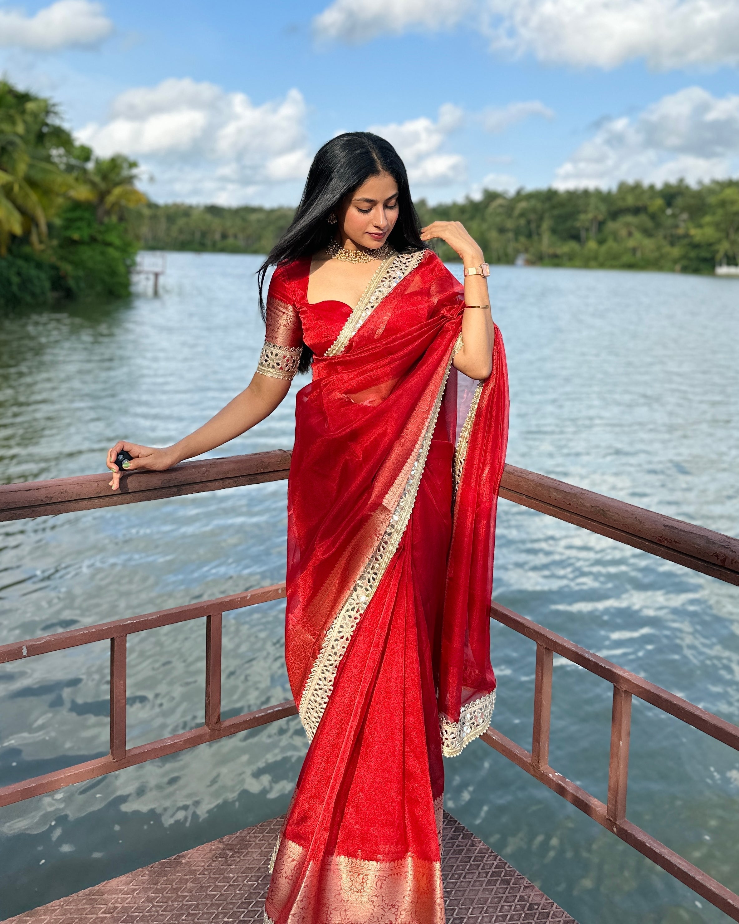 Dhiyona HH Bold Red Banarasi Rajkumari Mirror Work Tissue Silk Saree