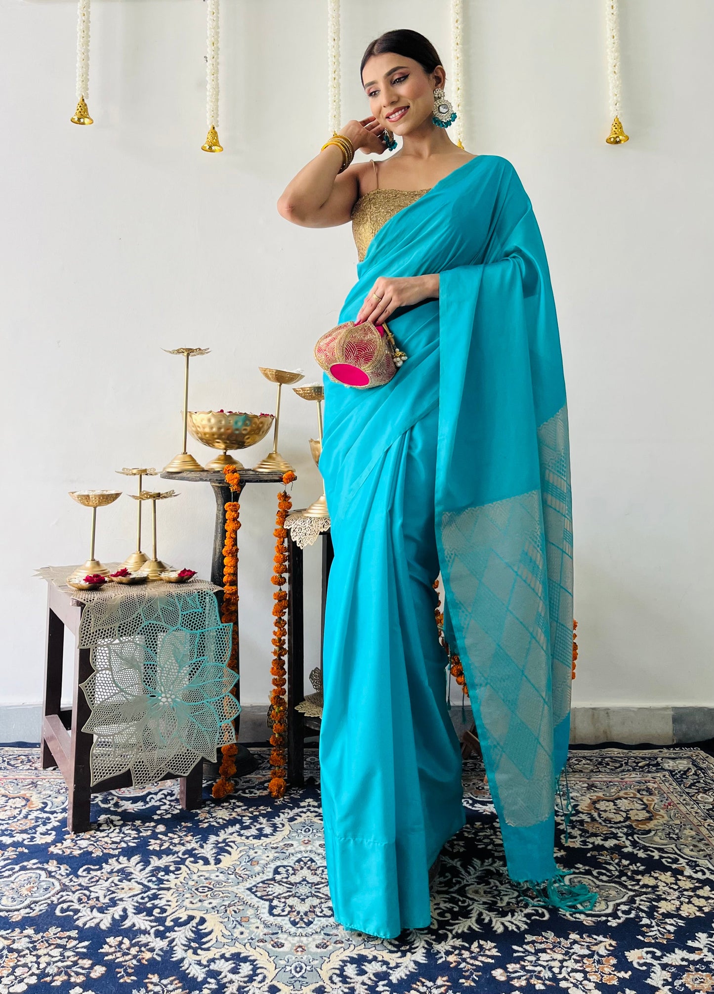 Dhiyona ST Elegant Blue Saree with Gold Woven Jacquard Pallu & Self Blouse Fabric