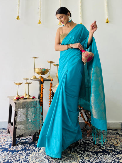 Dhiyona ST Elegant Blue Saree with Gold Woven Jacquard Pallu & Self Blouse Fabric