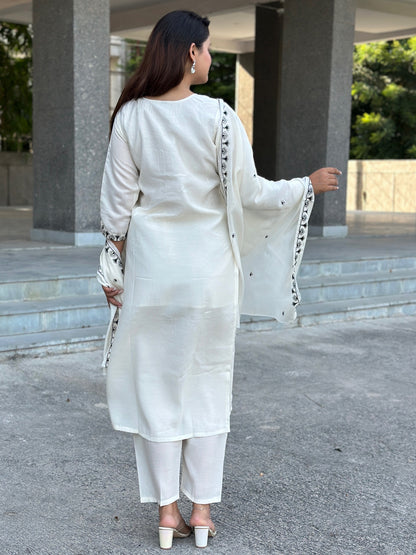 Dhiyona VV Shruta White Kurta and Pant Dupatta Sets Silk Blend Fabrics with Embroidery