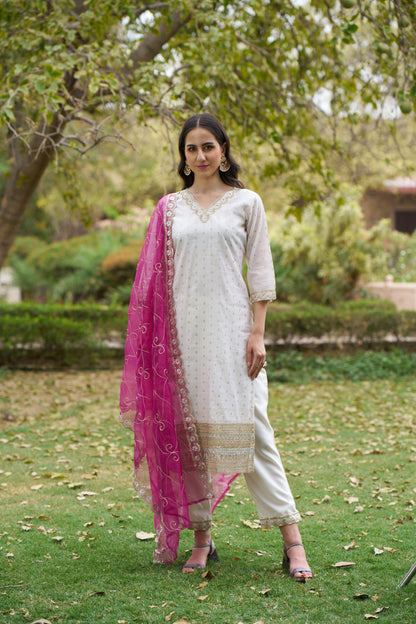 Dhiyona VV Reshma Chanderi Silk Blend Kurta Set