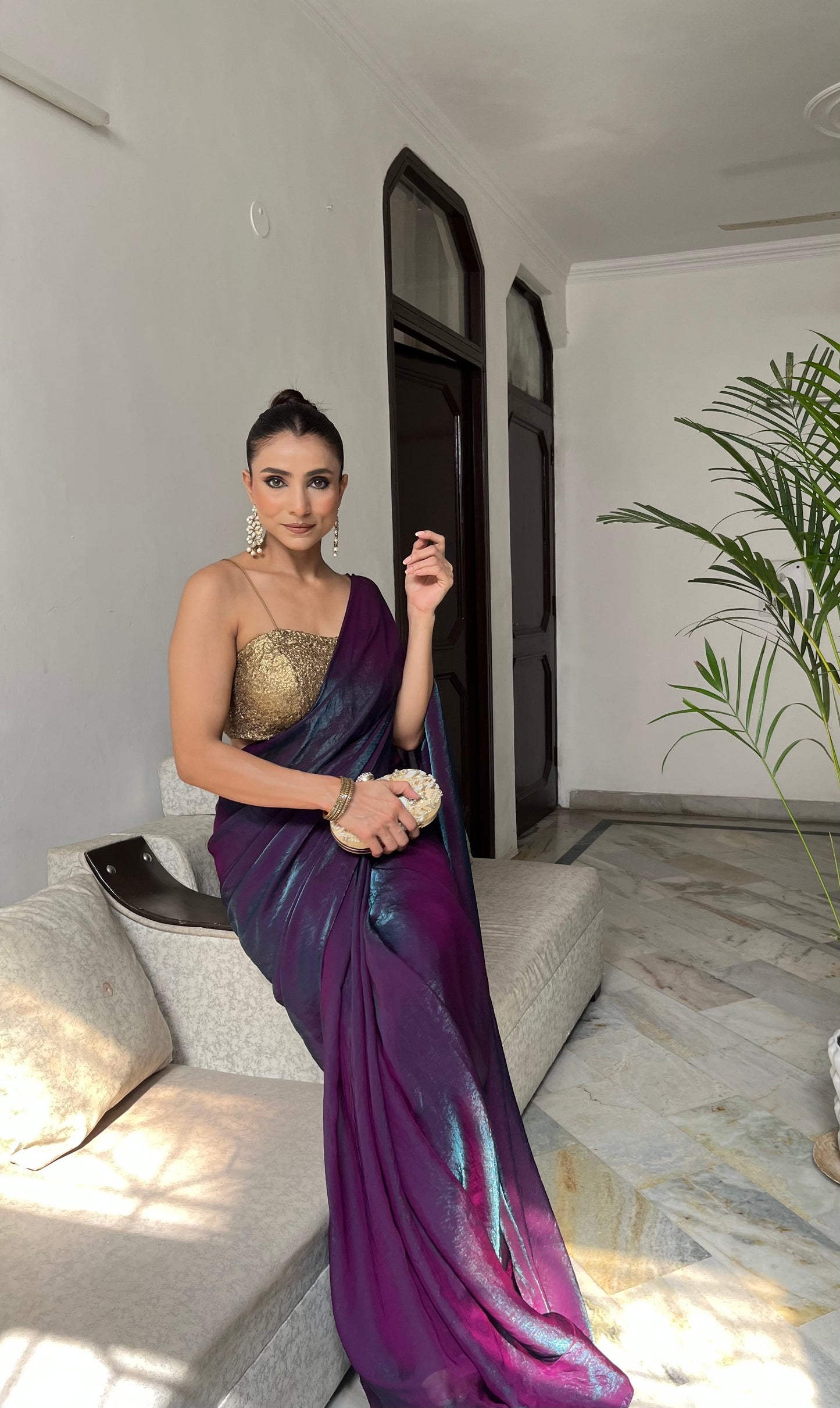 Dhiyona ST Rarity Metallic Satin Saree with Self Blouse Fabric