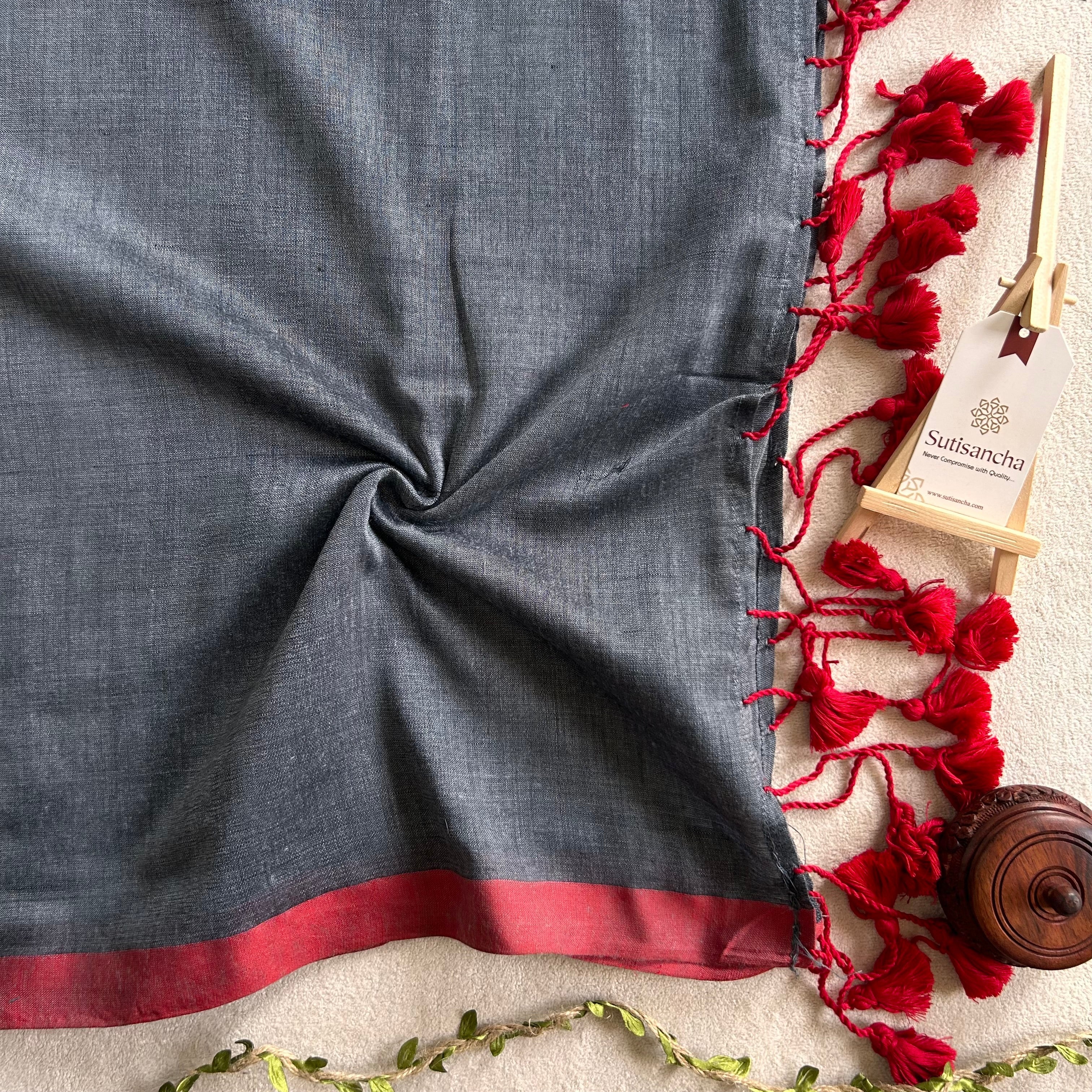 Dhiyona SS Sutisancha Grey & Maroon Border Handloom Saree