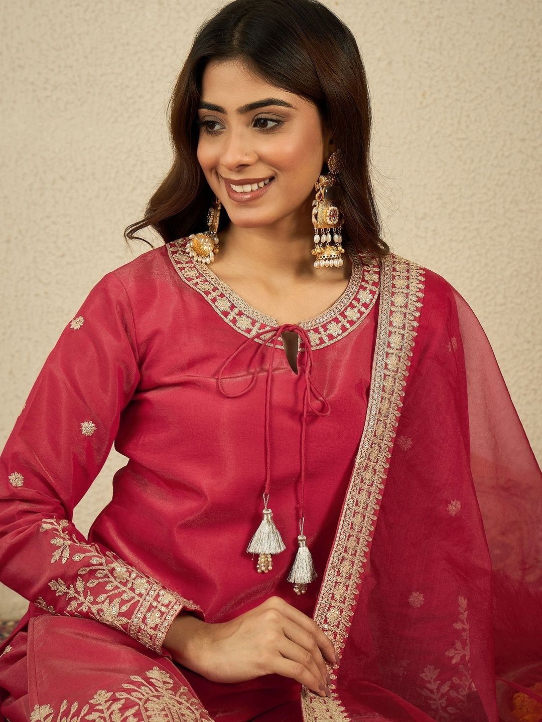 Dhiyona IN Women Floral Zari and Sequinned Embroidered Kurta Set with Dupatta