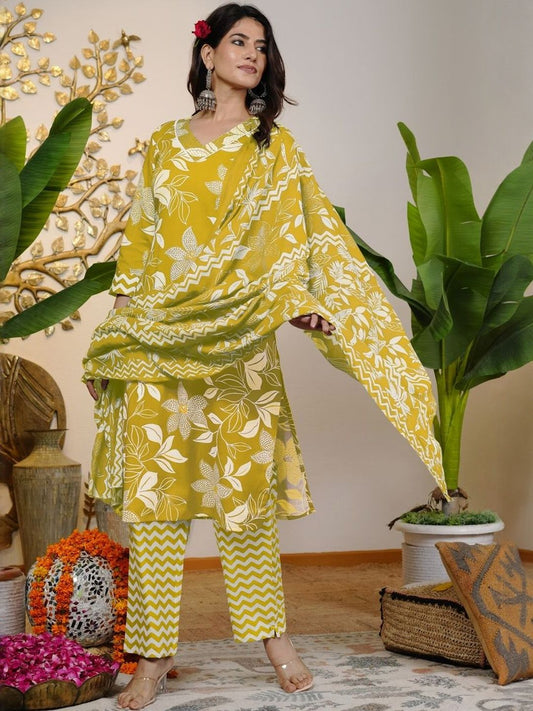 Dhiyona KL Women Floral Printed Regular Sequinned Pure Cotton Kurta with Trousers & With Dupatta