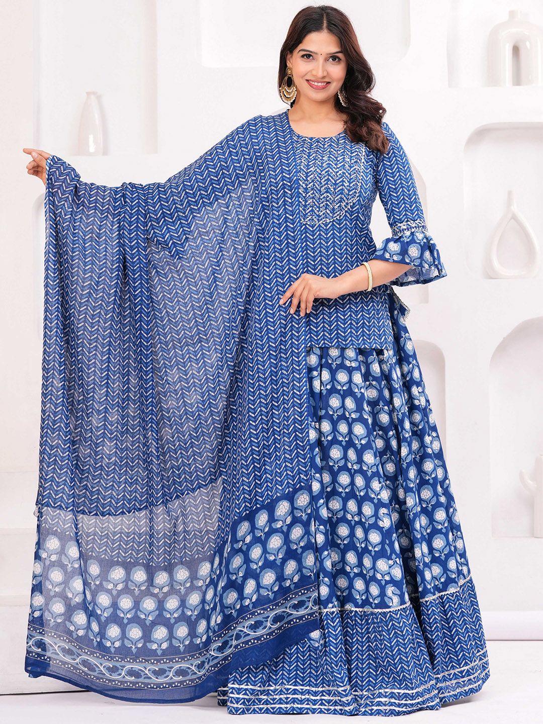Dhiyona KL Women Ethnic Motifs Printed Pure Cotton Kurti with Skirt & Dupatta