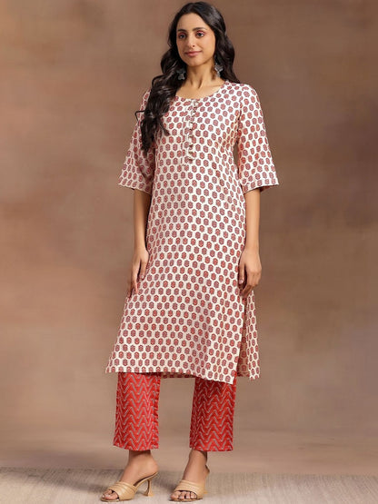 Women Ethnic Motifs Printed Regular Kurta with Trousers & With Dupatta