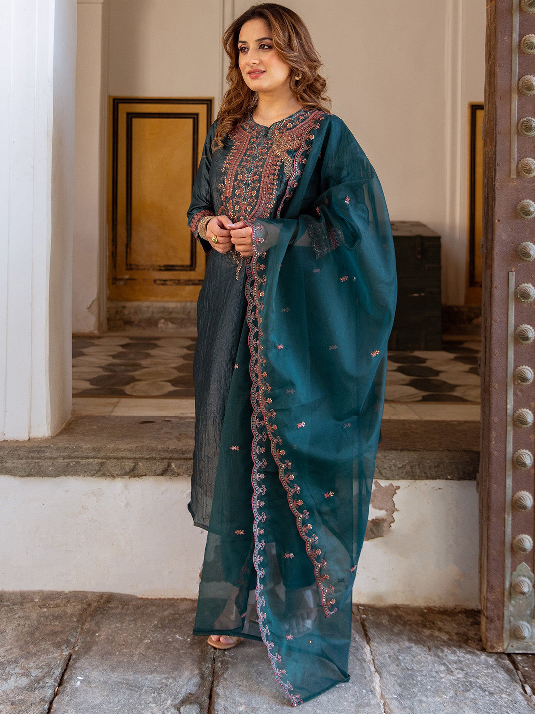 Floral Embroidered Notch Neck Sequinned Straight Kurta With Trousers & Dupatta