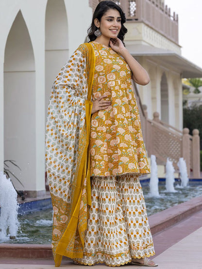 Dhiyona KL Floral Printed Pure Cotton Anarkali Kurta With Trouser & Dupatta