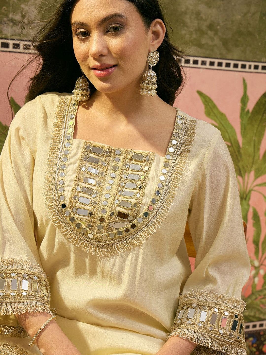Embroidered Round Neck Kurta & Trousers Kurta Sets