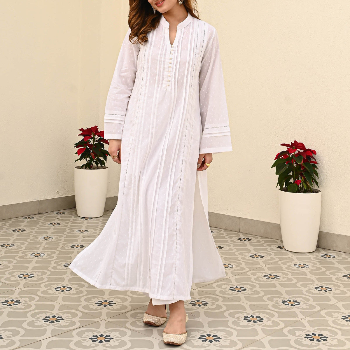 Bunai White Cotton Dobby Coord Set