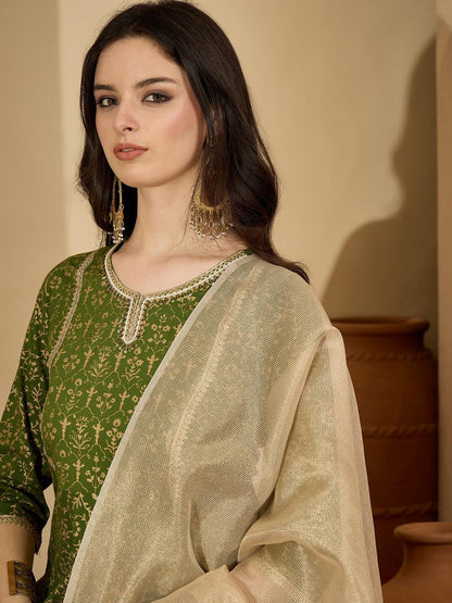 Women Green Kurta Sets